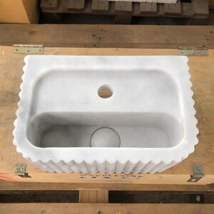 Handmade Glossy White Carrara Marble Sink, Fluted Front, Wall-Mounted or Countertop Vanity, 35x22x15cm Ideal for Bathroom, Office, Farmhouse