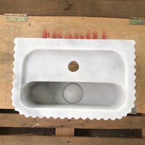 Handmade Glossy White Carrara Marble Sink, Fluted Front, Wall-Mounted or Countertop Vanity, 35x22x15cm Ideal for Bathroom, Office, Farmhouse