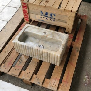 calacatta-viola-marble-floating-wall-mount-bathroom-sink-luxury-natural-stone-basin.jpg