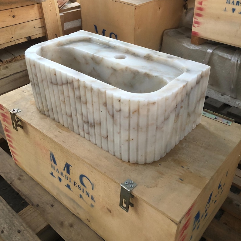 Ready-to-Ship Elegant Calacatta Marble Bathroom Sink – Wall-Mounted or Vanity Top