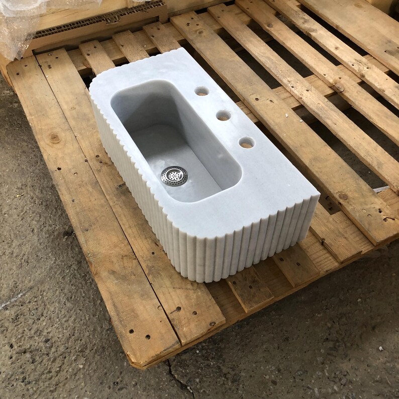 Bathroom Sink, 100% Genuine Stone Marble Sink , High-Quality Washbasin - Customizable Bathroom Vanity Sink for Real Interior Designers