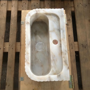 Ready-to-Ship Elegant Calacatta Marble Bathroom Sink – Wall-Mounted or Vanity Top