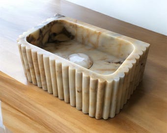 Lavabo de mármol Calacatta, mueble de baño de pared hecho a mano