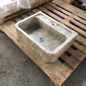 Calacatta Viola Marble Fluted Sink Wall Mount Marble Sink Marble Bathroom Sink Powder Room Sink Custom Vanity Top Natural Stone Marble Sink