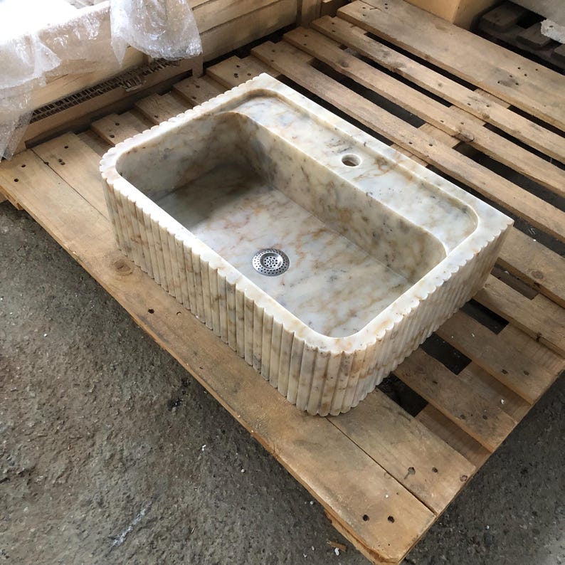 Calacatta Viola Marble Fluted Sink Wall Mount Marble Sink Marble Bathroom Sink Powder Room Sink Custom Vanity Top Natural Stone Marble Sink