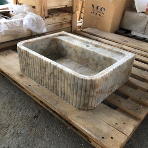 Calacatta Viola Marble Fluted Sink Wall Mount Marble Sink Marble Bathroom Sink Powder Room Sink Custom Vanity Top Natural Stone Marble Sink