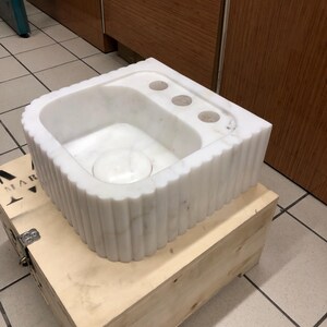 Cheap Bathroom Sink, Cheap Marble countertops, Affordable Custom Sinks, affordable Bathroom Vanity, Best Deals Sinks, Discount Stone Sinks