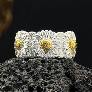 Vintage Gold Daisy Ring Charming Sunflower Flower Rings Women Birthday Party Gift Valentine&#39;s Day Decor Jewelry