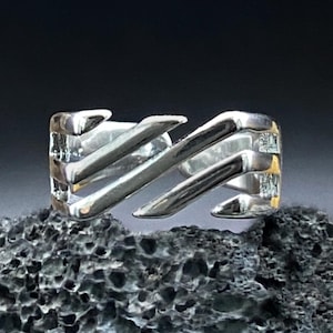 Minimalist Silver Geometric Ring: Adjustable Copper Stacking Band