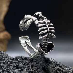 Retro Skull Silber Ring: Gothic Punk Skelett Band