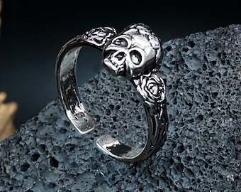 Trendy Finger Ring Street Shooting  Men's Ring Gothic Black Rose Skull Finger Ring Jewelry Gift