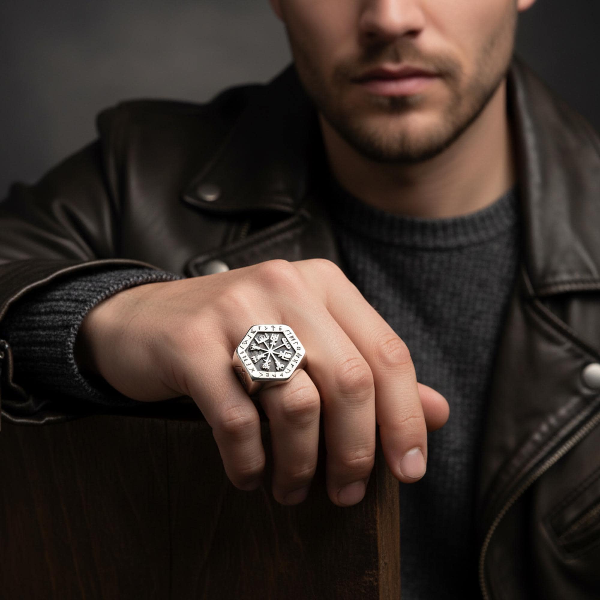 Anello Vichingo In Acciaio Inossidabile - Simbolo Runico Vegvisir Con Valknut, Cerchio Runico, Unisex, Taglie Dalla 7 Alla 13 - 4