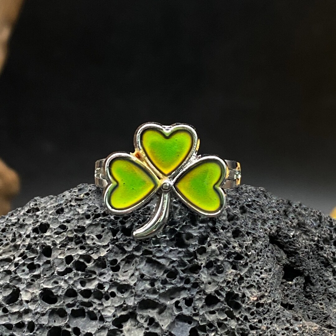 Nuance Garden Clover Ring main image 0