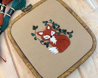 Fox Embroidery Kit, needlecraft kit, embroidery pattern, beginners embroidery kit, modern embroidery kit, wall art, embroidery