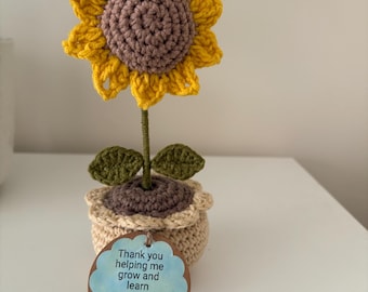 crochet sunflower in pot