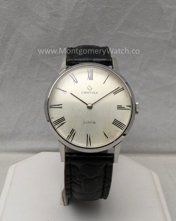 1970 Certina sleek slim Dress Watch with satin Dial in solid 18ct Gold with Box - Like New
