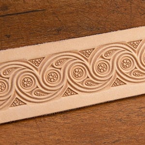 Embossed Belt Blanks. Vegetable tanned leather, Belt Blank. 1.5 Inches Wide Vegetable Tanned Tooling Cowhide Leather Belt Blanks, Straps.