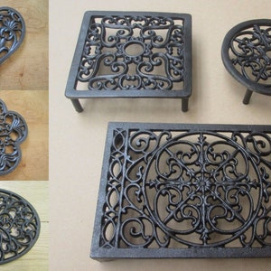Ornate decorative CAST IRON TRIVET hot plate pot pan stand log fire pot pan stand holder rustic vintage country kitchen worktop protector