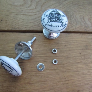 Rustic retro ceramic cabinet knobs French kitchen cupboard drawer wardrobe knobs pull handles upcycle furniture knobs Porcelain