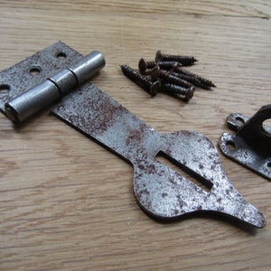 Rustikale Vintage Sicherheit Hasp und Heftklammer Latch Lock Decke Box Stamm Brust Schrankschloss Antikes rustikales Finish