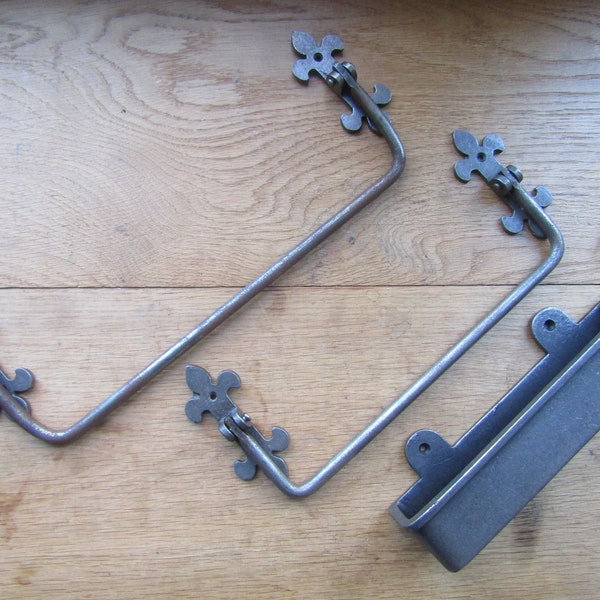 Cast Iron vintage rustic Pew Rail UMBRELLA HOLDER Pot Hinge Church Vintage Walking stick holder stand old Victorian furniture fittings