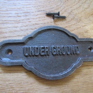UNDER GROUND  London tube Railway  Solid Cast iron vintage rustic plaque sign notice plate sign plaque emblem