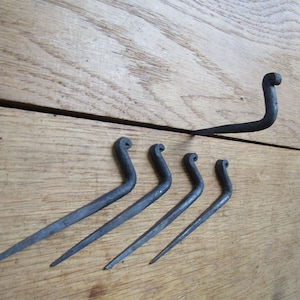 Schmied Eisen handgeschmiedet Vintage Küchenstrahler Utensil Nagel in Haken ANTIKES Eisen