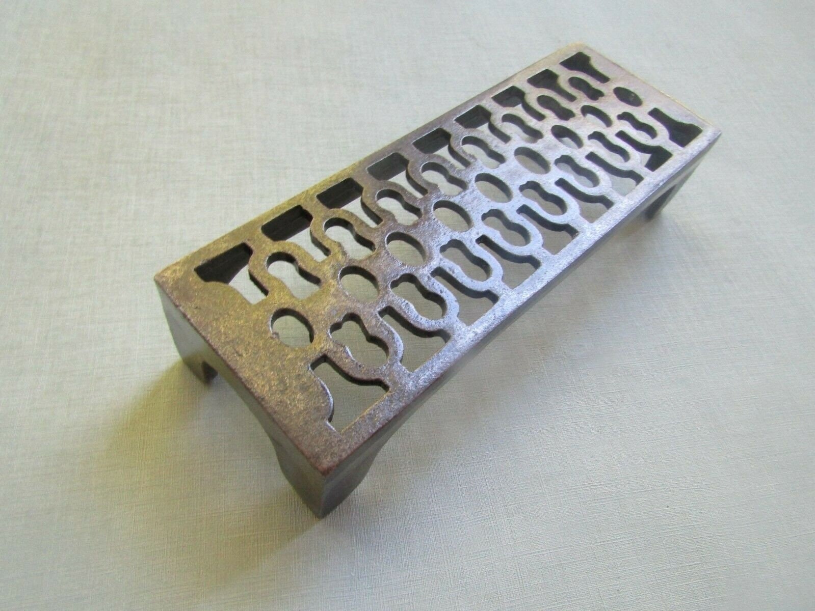 Vintage Vent Cover Cast Iron Old Retro Vintage Repro Rustic Victorian ...