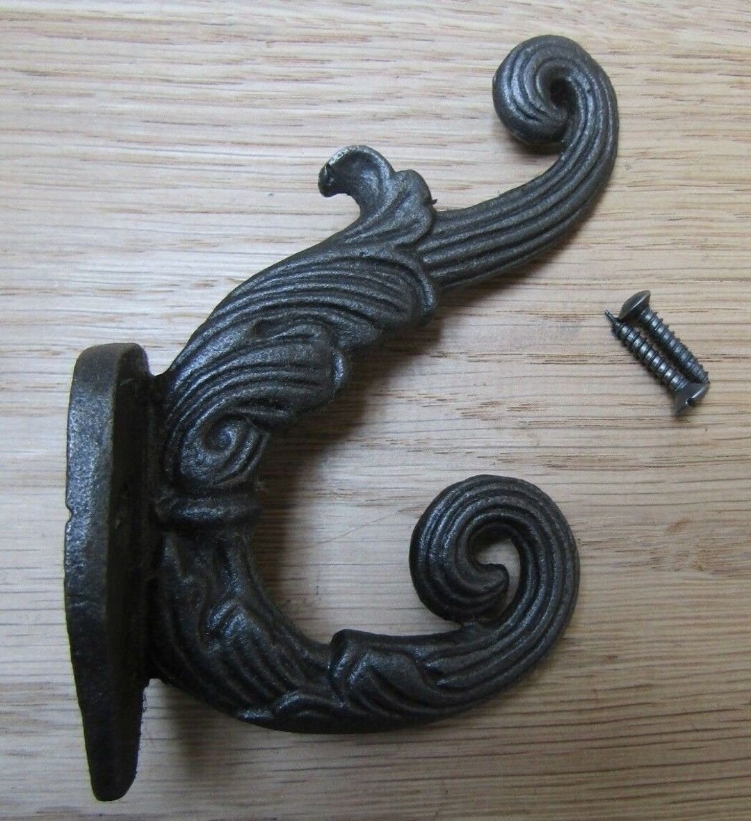 thumbnail image 2 of Vintage Cast Iron 5-Hook Coat Rack – Rustic Wall Mount, Old English Style 2 of 5