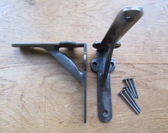Coppia Di Staffe Per Mensole GWR In Ghisa Anticata, 1833-125 Mm X