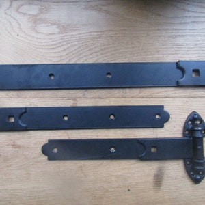 PAIR of REVERSIBLE HINGES Heavy Duty Gate Hinges Heavy Reversible Garage Stable Door and Gate Furniture 12&quot; 16&quot; 20&quot;