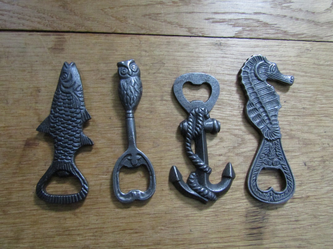 TRADITIONAL BOTTLE OPENER main image 0