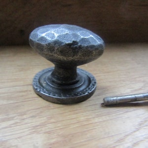 PACK OF 4 Cast iron rustic vintage cabinet handle cupboard drawer cup pull knob ornate decorative retro upcycle restoration