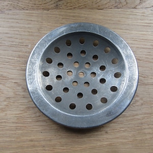 Rustic Air vent Linen Cupboard Ventilation Disc Continental Airing Cupboard Boiler Room Vintage retro style air vent grille cover