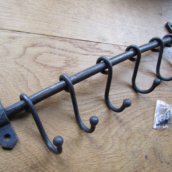 Rustic iron Kitchen Utensil rail rack Vintage Country cottage Blacksmith pot pan hooks holder Antique iron HAMPTON RAIL