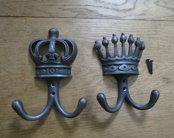 Gancho rústico de corona de rey o reina de hierro fundido, antiguo gancho inglés vintage de hierro real, decoración de pared y puerta, regalo