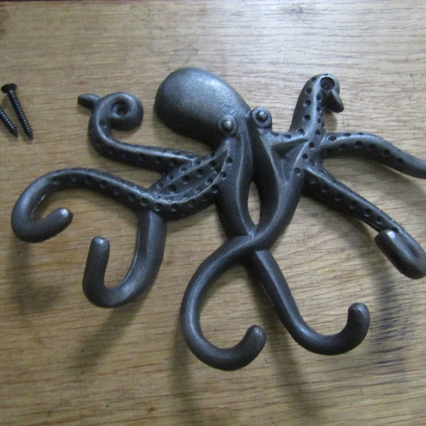 Rustic OCTOPUS MULTI HOOKS Nautical Sea cast iron hook hook  vintage old decorative ornate wall decor hanger Antique iron