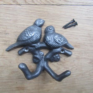 Rustic iron vintage coat hook retro PAIR OF BIRDS woodland hanger pegs vintage cast iron antique iron finish
