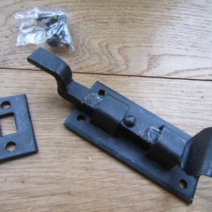 HANDFORGED Blacksmith WROUGHT IRON Rustic vintage cottage door bolt Slide bolt Bathroom Toilet Door Lock Catch Latch
