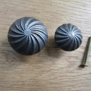 Rustic iron cabinet knobs kitchen cupboard drawer wardrobe knobs pull handles furniture knobs Antique iron SWIRL pattern