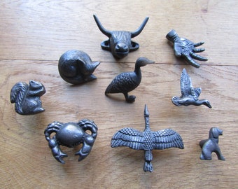 CAST IRON Animal rustic vintage retro Farmhouse Cabinet handle knob/cupboard/drawer pull handle Cow/Heron/dog/Fox/Crab/squirrel/Goose