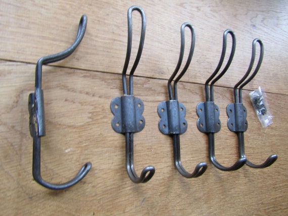 Retro Rustic Coat Hook Vintage Old English Wire Retro Hat and Coat Hook Pegs Antique Iron Finish Etsy UK