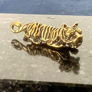 Brass &quot;Crouching&quot; Tiger Tea Pet