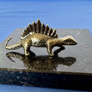 Brass Dinosaur Tea Pet (Dimetron)