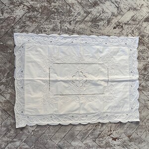 Federa per cuscino in cotone ricamato antica d'epoca, piccola federa in pizzo traforato, arredamento per camera da letto, shabby chic, stile cottage, stile fattoria