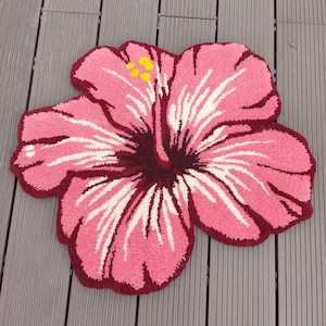 Hibiscus Flower Rug