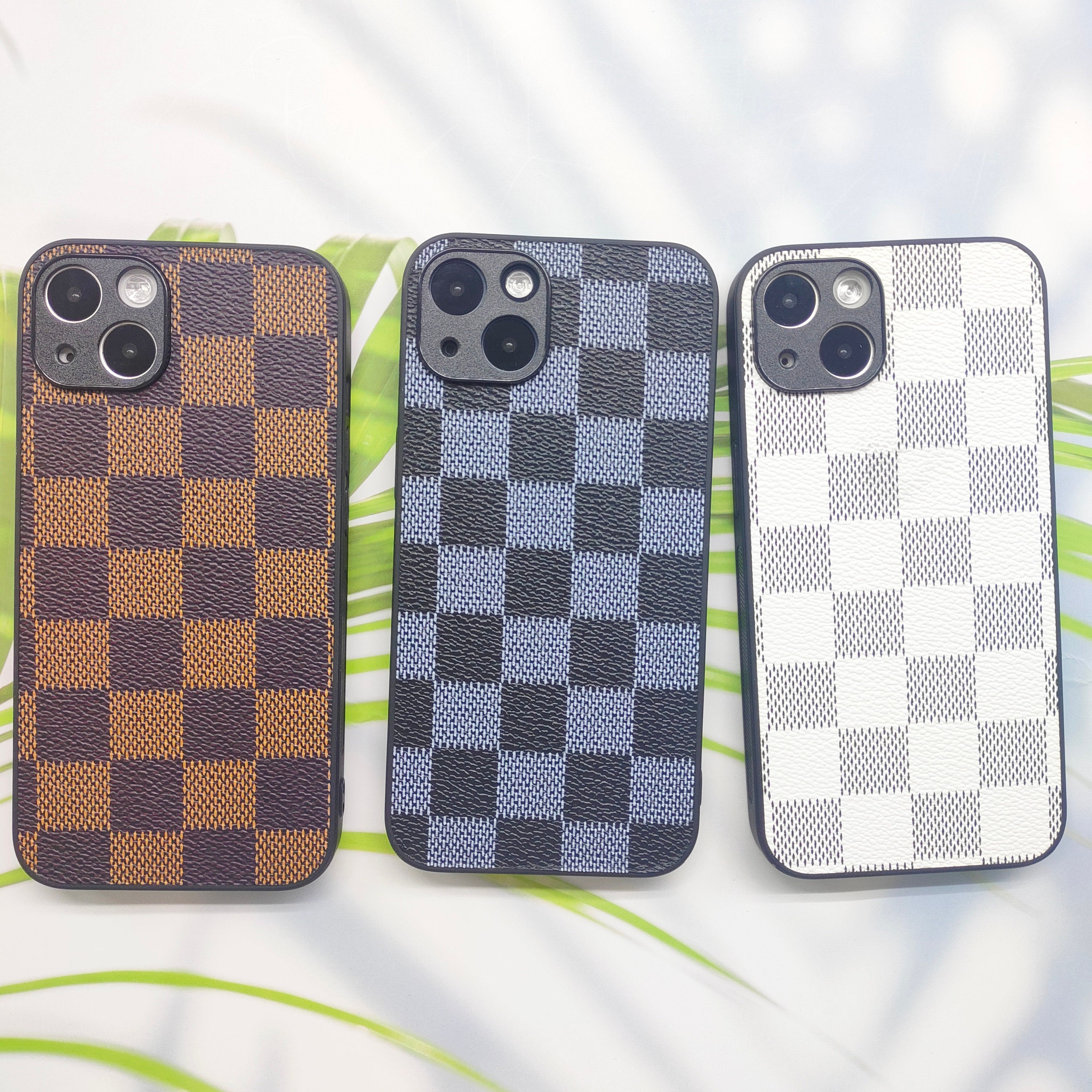 IPhone 12 Case - LV Metal