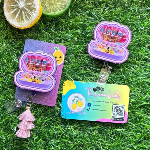 Polly Pocket Badge Reel - 90’s nostalgia toys