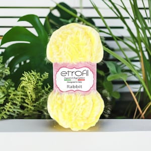 Etrofil Rabbit Faux Fur Yarn Super Soft Fluffy Yarn for Cozy Blankets Pillows Toys Winter Crafts