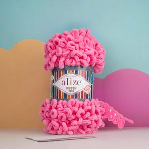 Hilo de bucle fino Alize Puffy: ¡Sin agujas ni ganchos! Textura suave y gamuzada para mantas, bufandas, suéteres y manualidades.